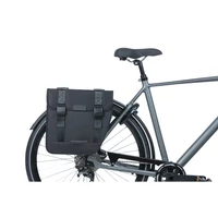 Kép 6/6 - Basil dupla táska Tour, Universal Bridge System, fekete (2022 - TBA 17002 cikkszámú helyettesítő)